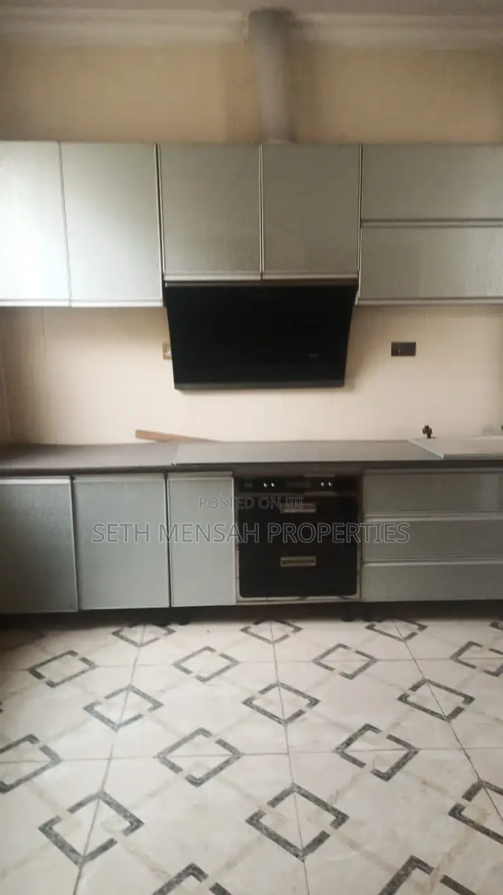 2bdrm House in Tesano for Rent