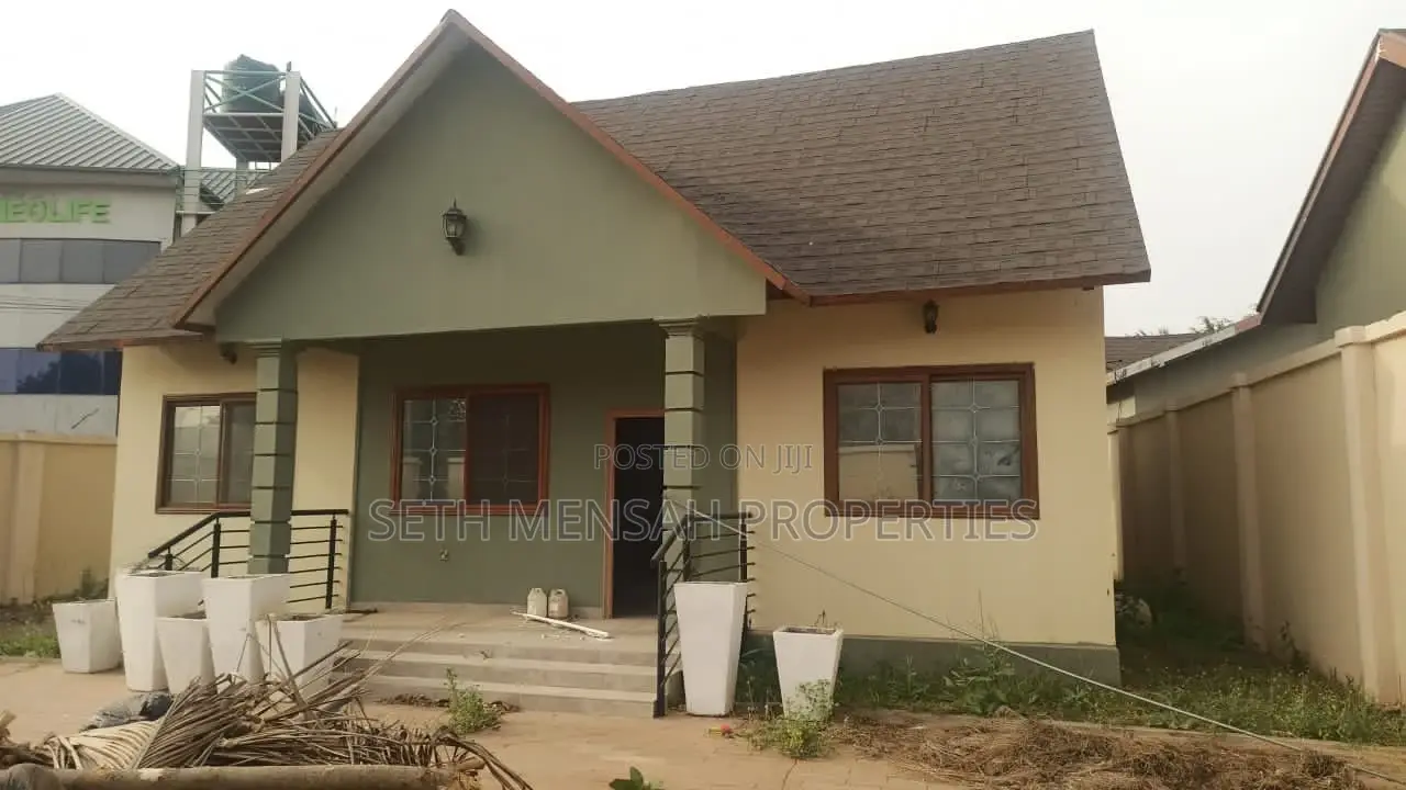 2bdrm House in Tesano for Rent