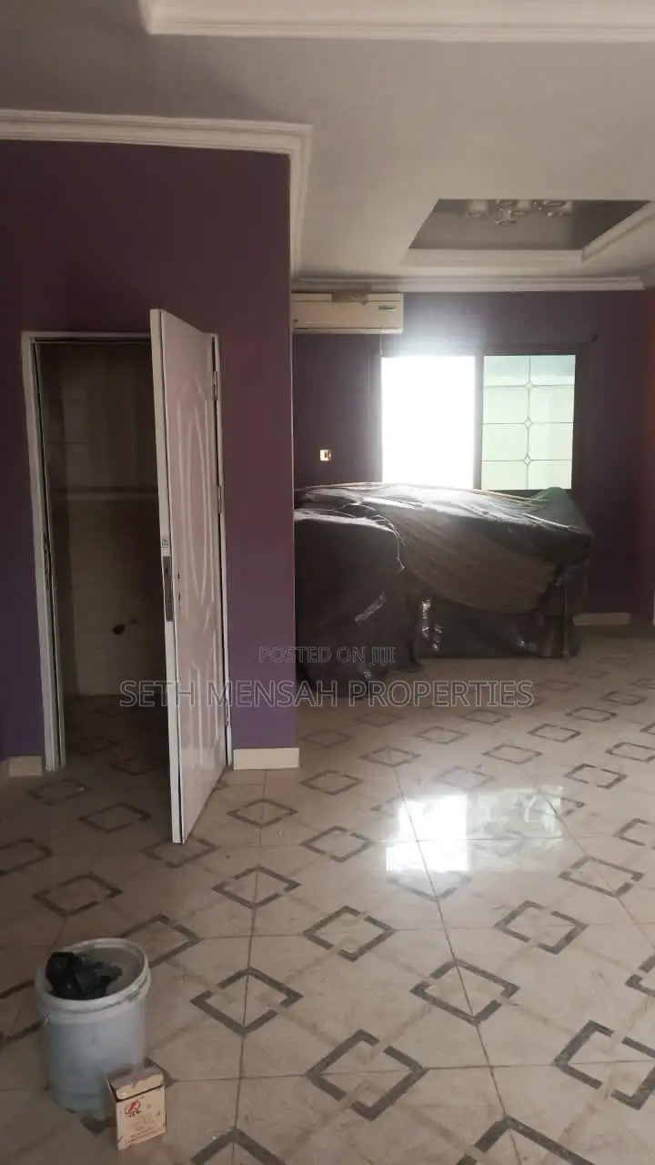 2bdrm House in Tesano for Rent