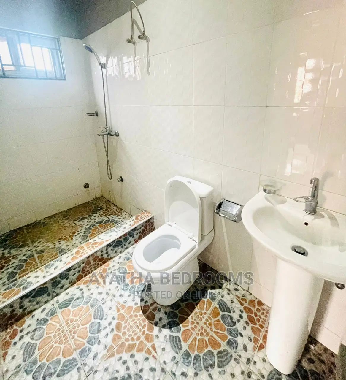 3bdrm Apartment in Ayathar Bedroom, Coca Cola for Rent