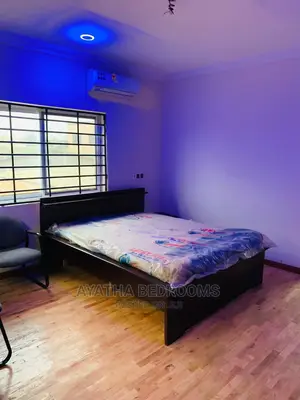 4bdrm Apartment in Ayathar Bedroom, Cold Store for Rent