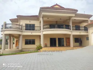 7bdrm House in Atasamanso, Kumasi Metropolitan for Rent
