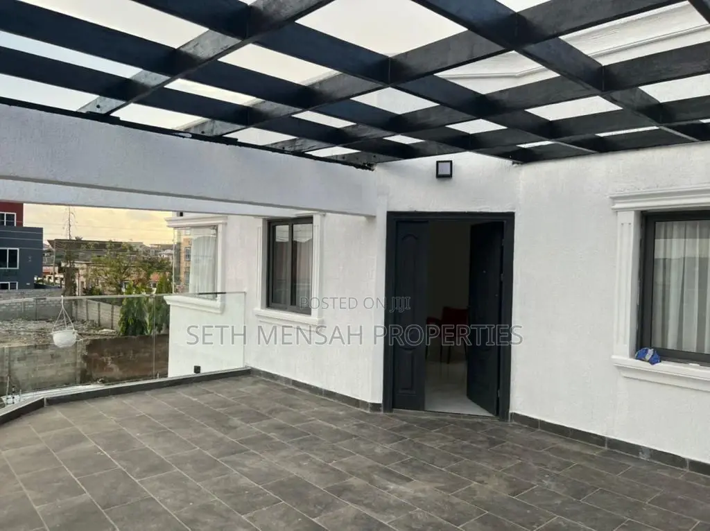 4bdrm Farm House in East Legon for Sale