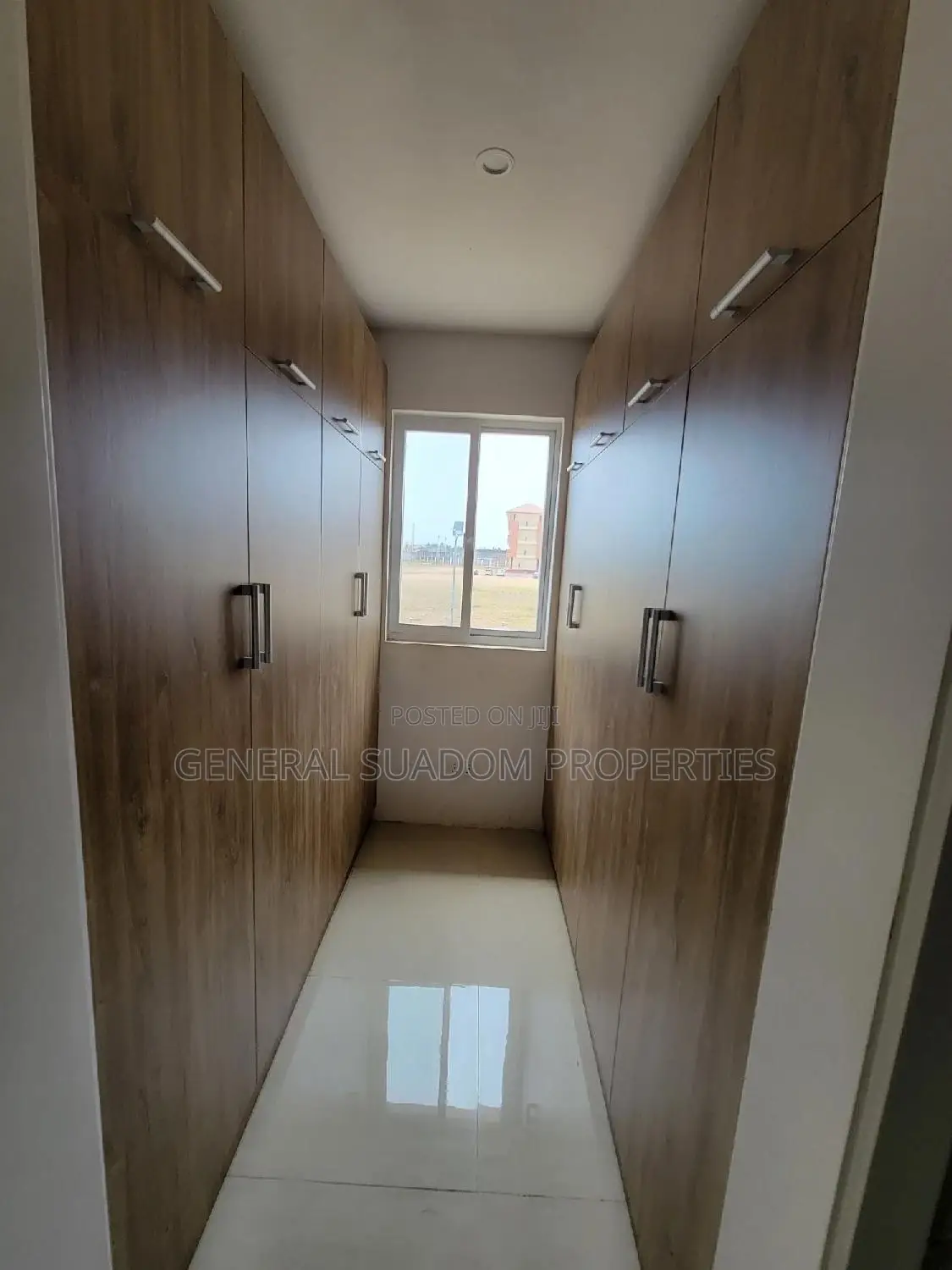 5bdrm Duplex in Suadom Properties, Spintex for rent