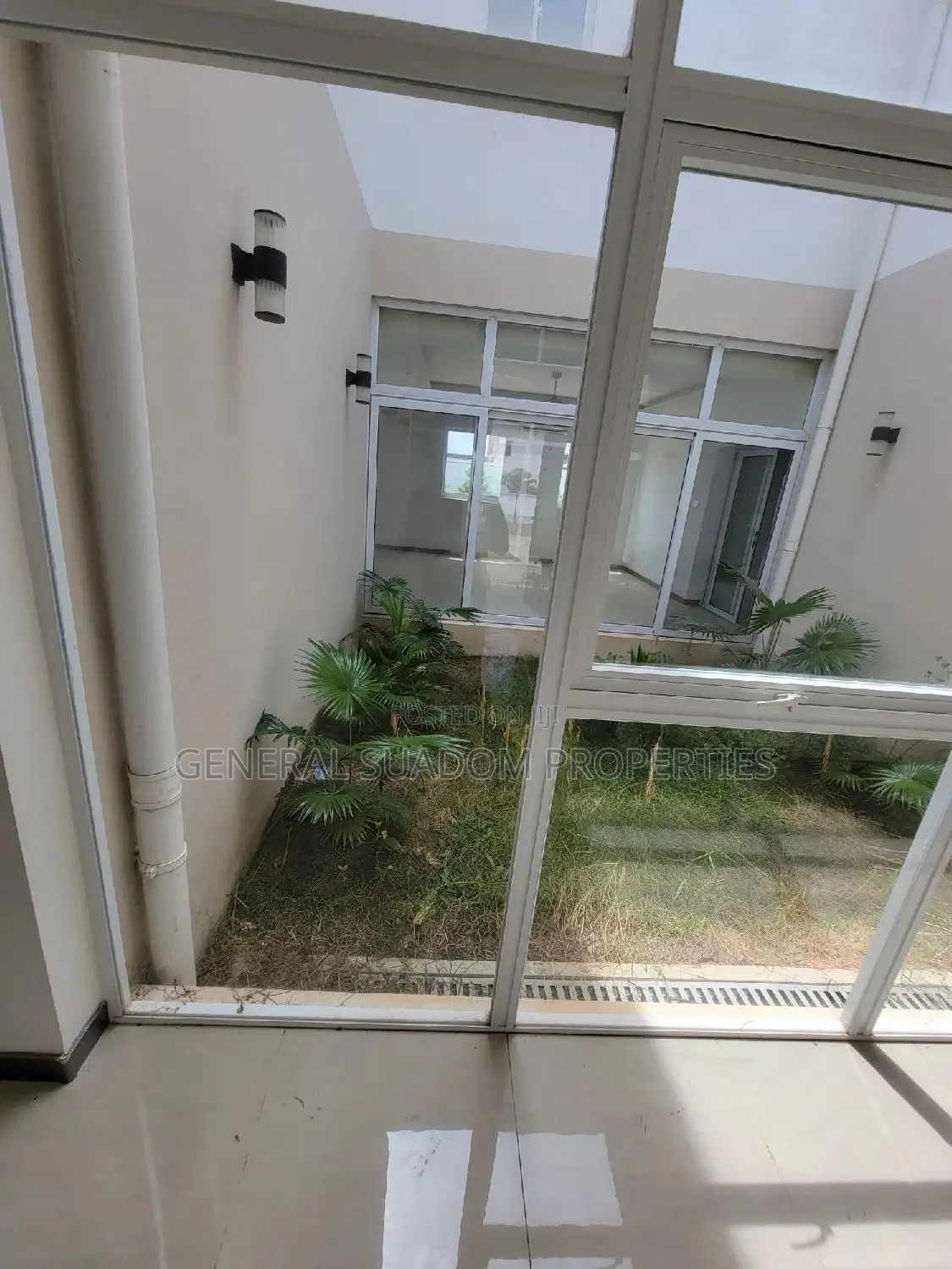 5bdrm Duplex in Suadom Properties, Spintex for rent