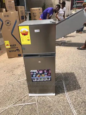 New Pearl 108L Top Freezer Refrigerator