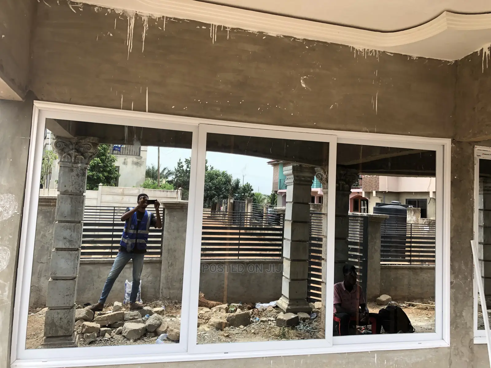 White Aluminum Sliding Glass Window With Mirror Glass Type