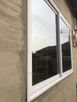 White Aluminum Sliding Glass Window With Mirror Glass Type