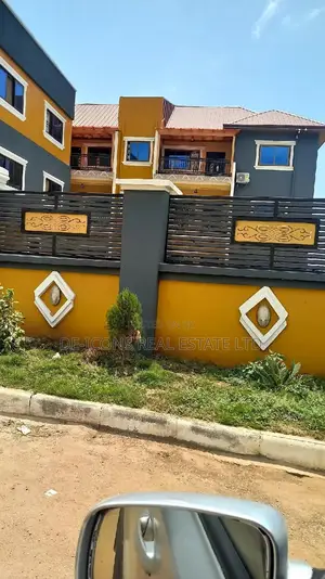 2bdrm Townhouse / Terrace for rent