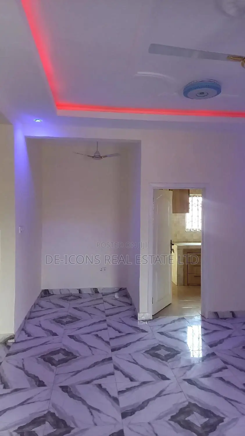 2bdrm Townhouse / Terrace for rent