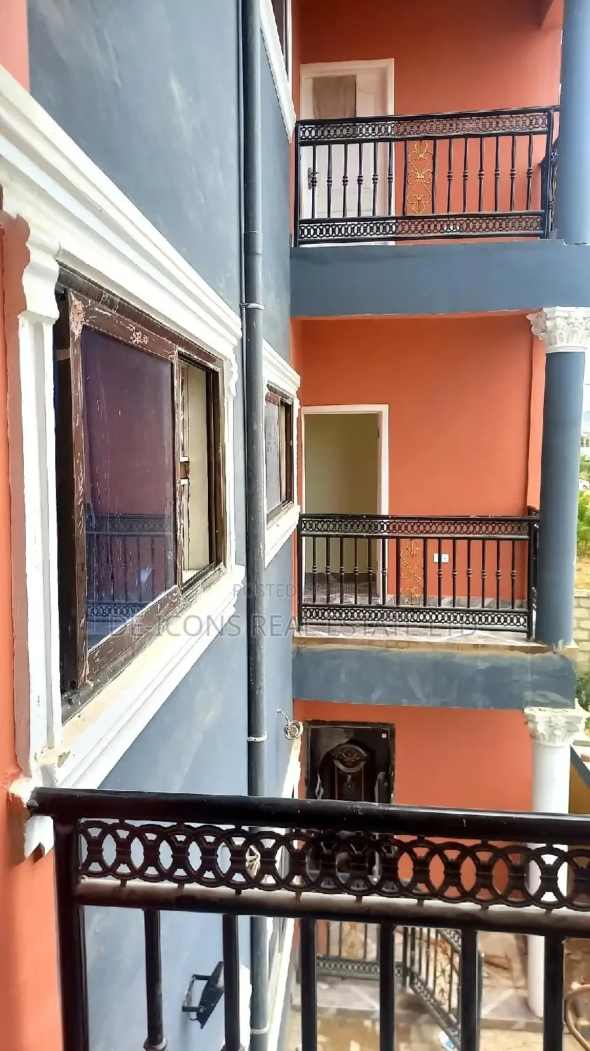 2bdrm Townhouse / Terrace for rent