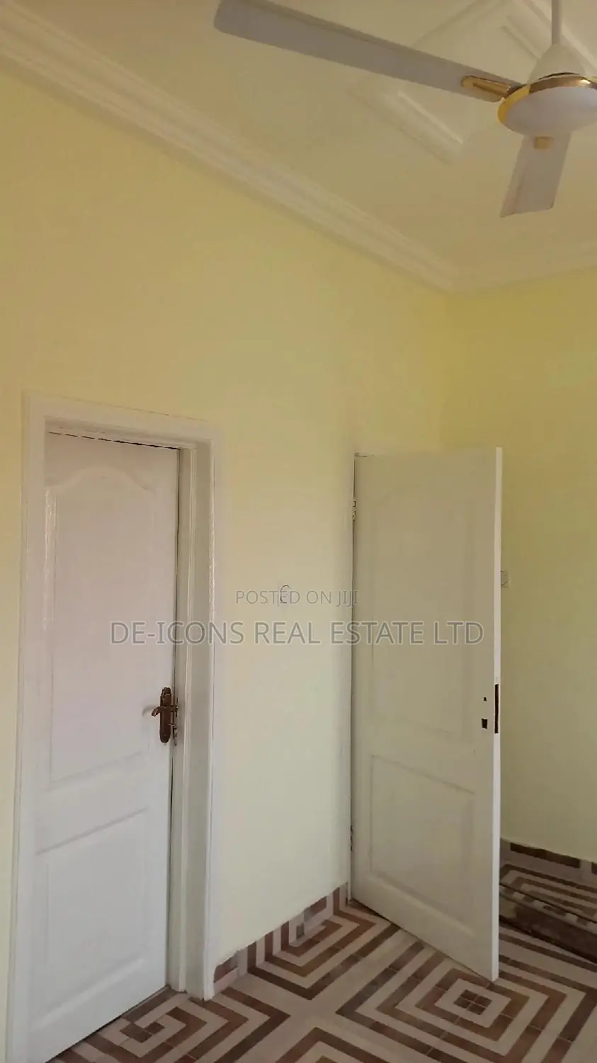 2bdrm Townhouse / Terrace for rent