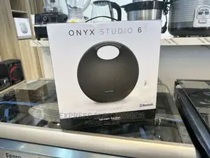 Harman Kardon Best Experience Sounds Onyx Studio 6