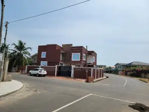4bdrm Duplex in Suadom Properties, Baatsona Total for rent