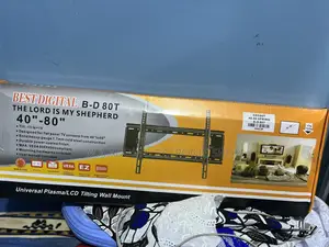 Tilting Tv Bracket 40”-80”