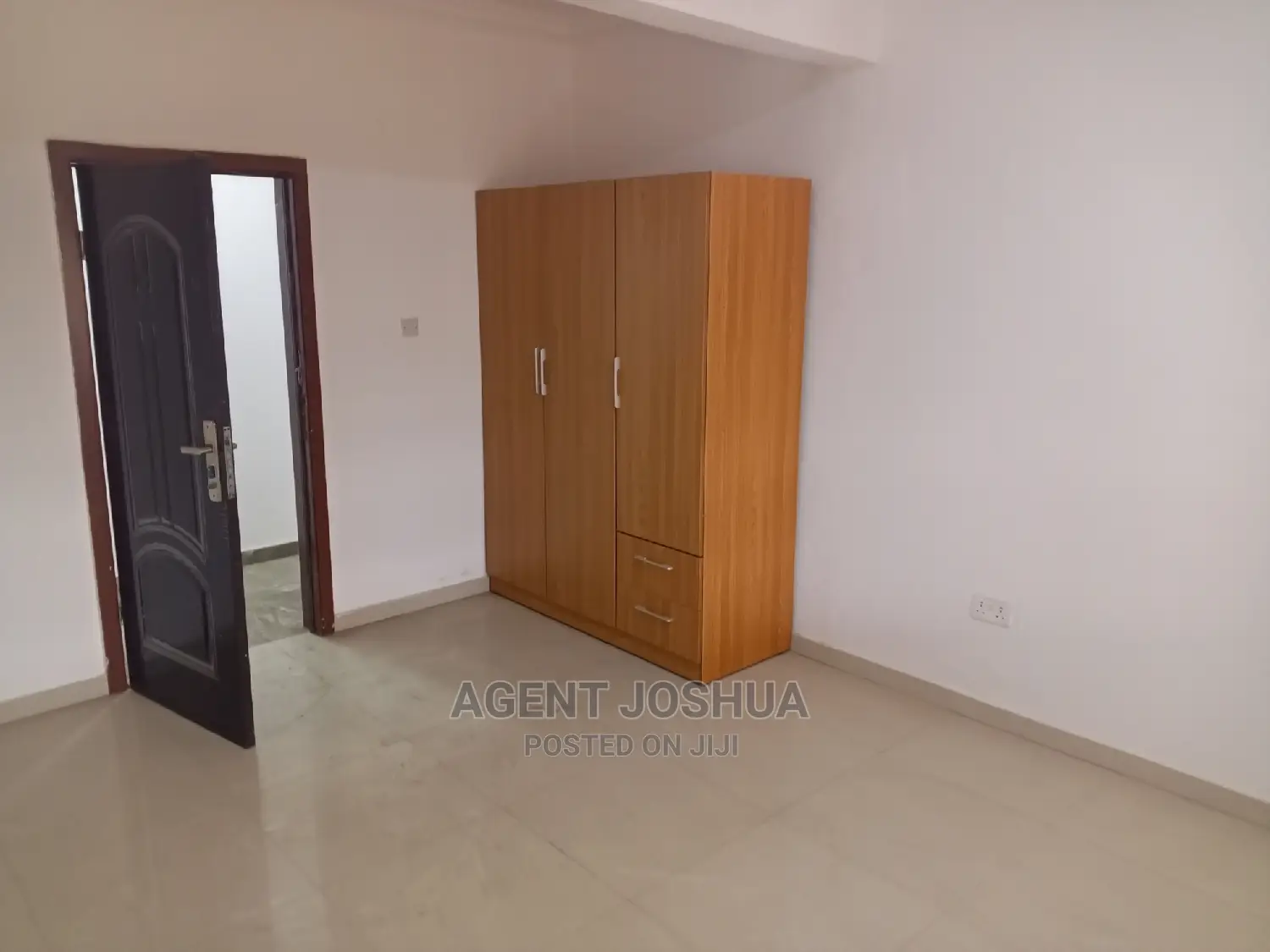 3bdrm House in Manet Court Estate for rent