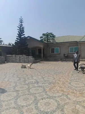 4bdrm House in Bortianor, Accra Metropolitan for sale