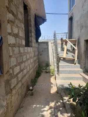 4bdrm House in Bortianor, Accra Metropolitan for sale