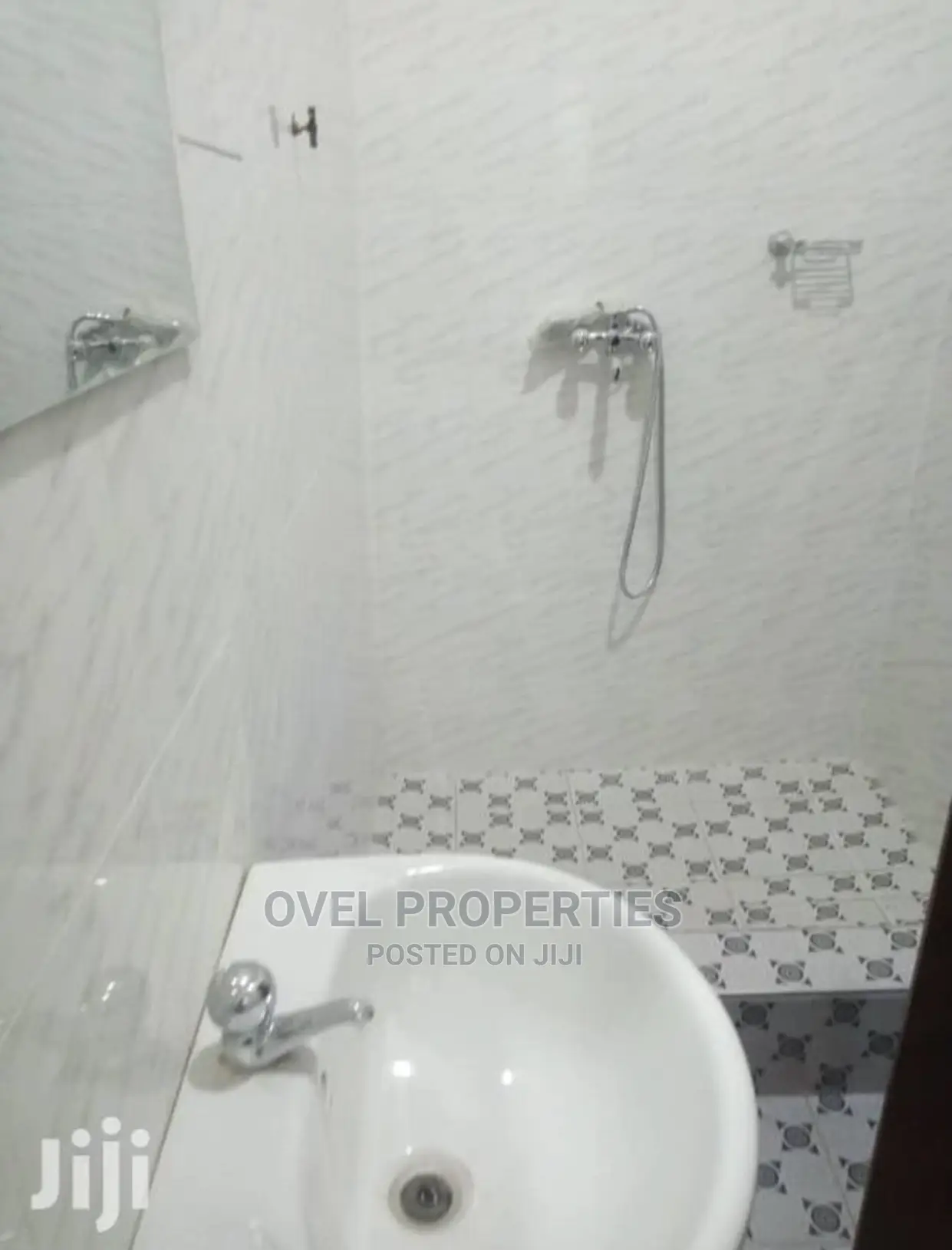 2bdrm Apartment in Kk, School Junction for rent