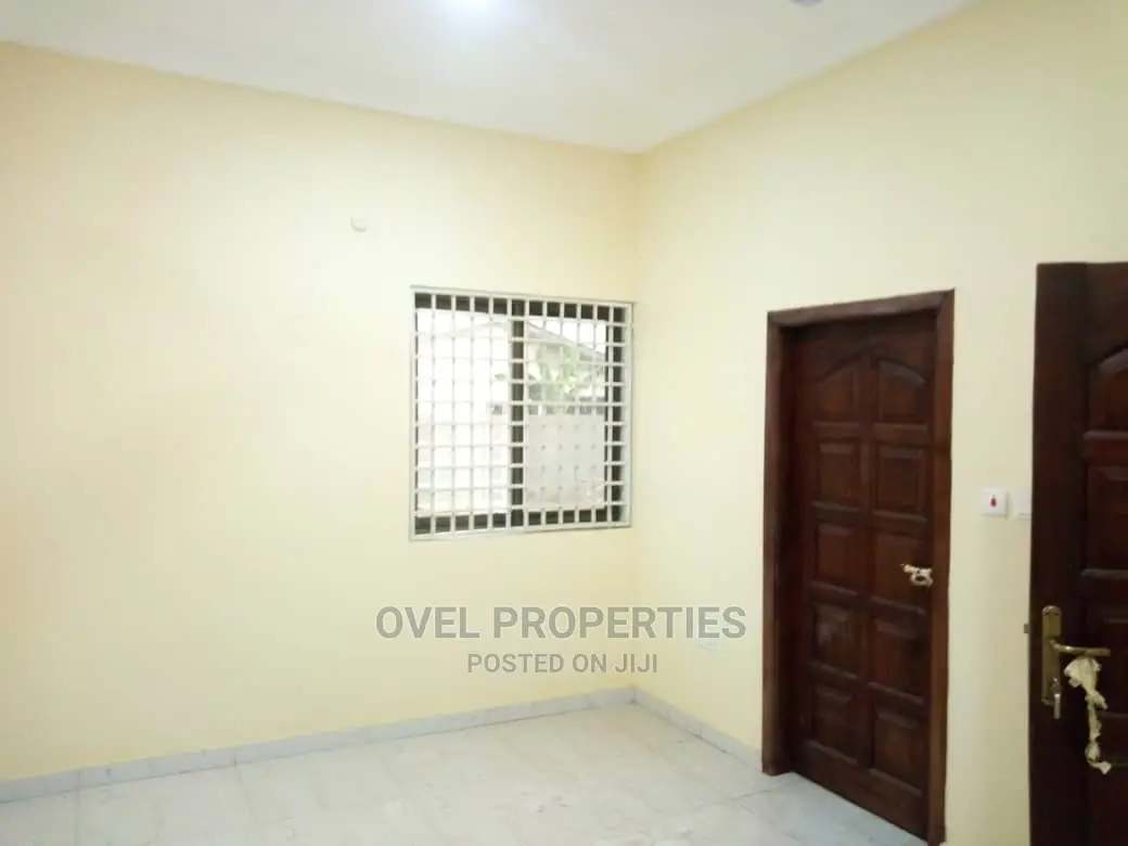 2bdrm Apartment in Kk, School Junction for rent