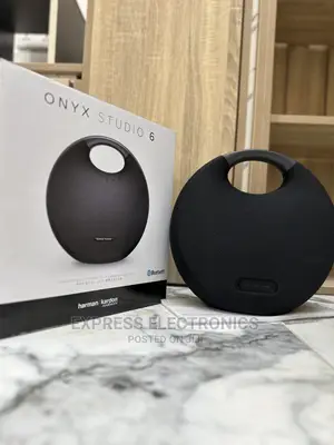 Unleash Your Inner Pop Star With Studio 6 Onyx Speaker