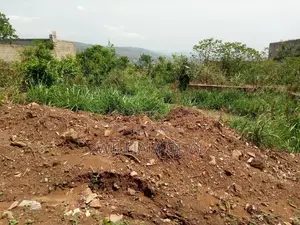 Kwabenya Hills Land