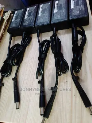 HP Big Pin Charger With Power Cable
