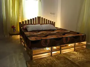 Queen Size Bed Frame (Double Layer Pallet Bed)