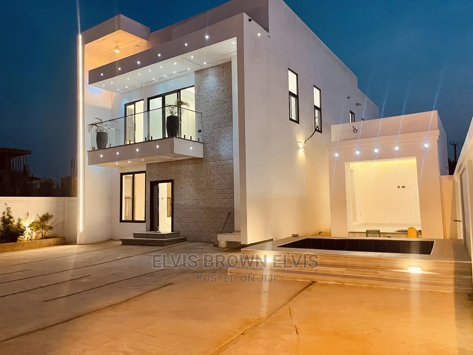 4bdrm Mansion in Living Large, Ashaley Botwe for Rent