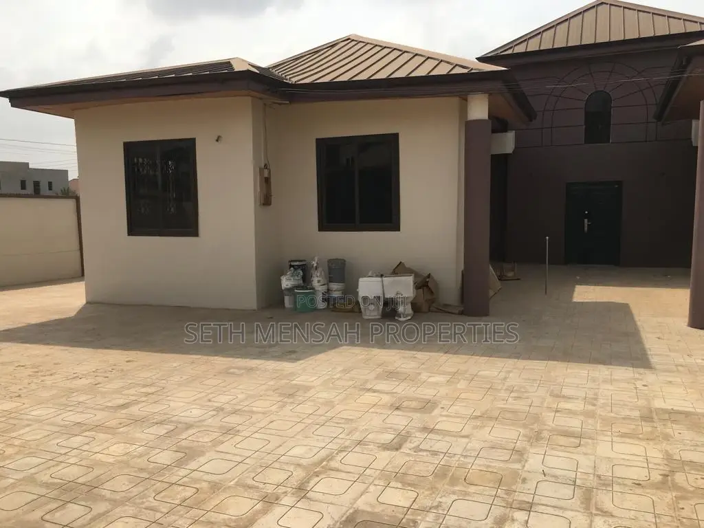 3bdrm Apartment in Skm, Otano for Rent