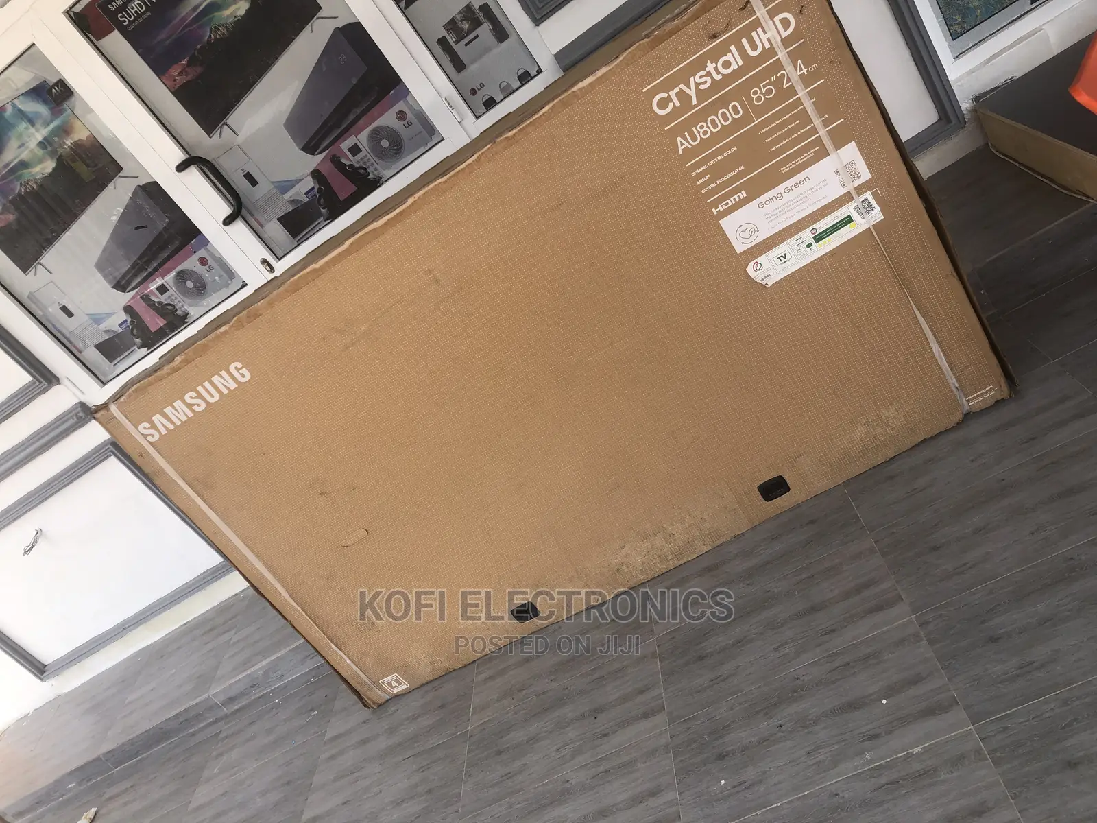 (Compatibility (3G / LTE / Wifi) Samsung 85inch Smart TV