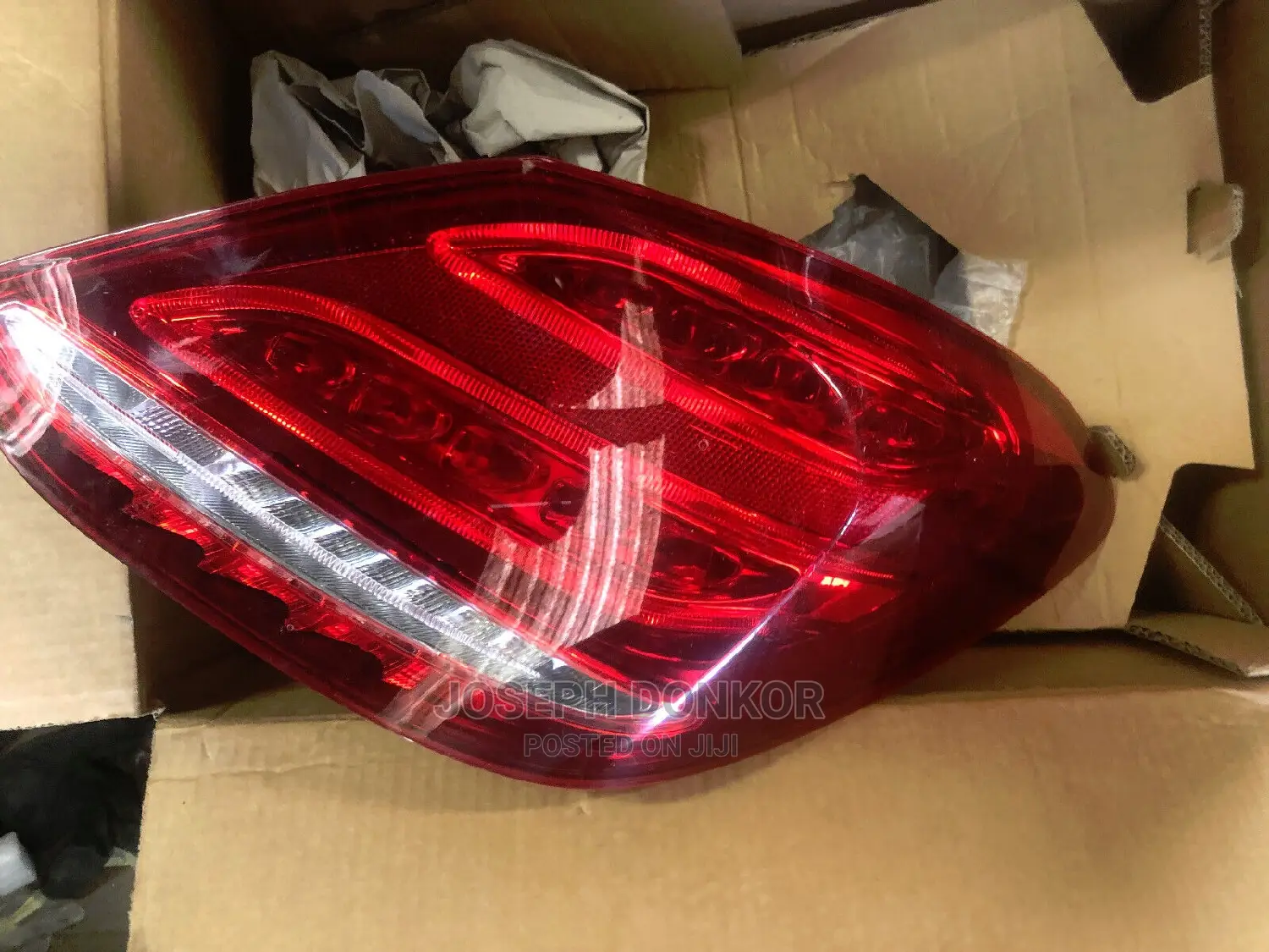 Benz W205 C300 2015,2016,2017,2018,2019,2020 Taillight