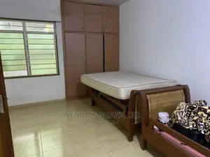 3bdrm House in Emefs Estate, Tema Metropolitan for sale