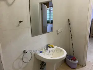 3bdrm House in Emefs Estate, Tema Metropolitan for sale
