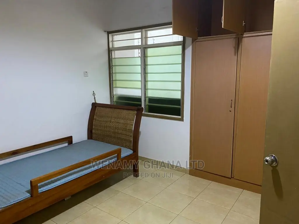 3bdrm House in Emefs Estate, Tema Metropolitan for sale