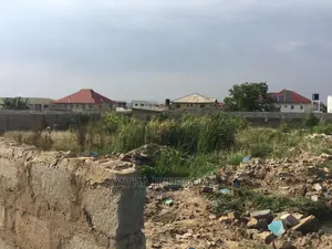 2 and Half Plot at Teshie Camp. 250.000 Dollars Negotiable.