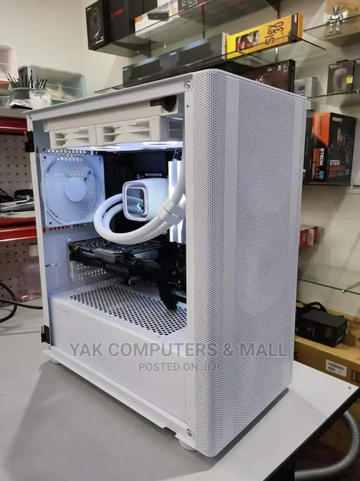 New Server 32GB Intel Core I9 HDD+SSD 32GB