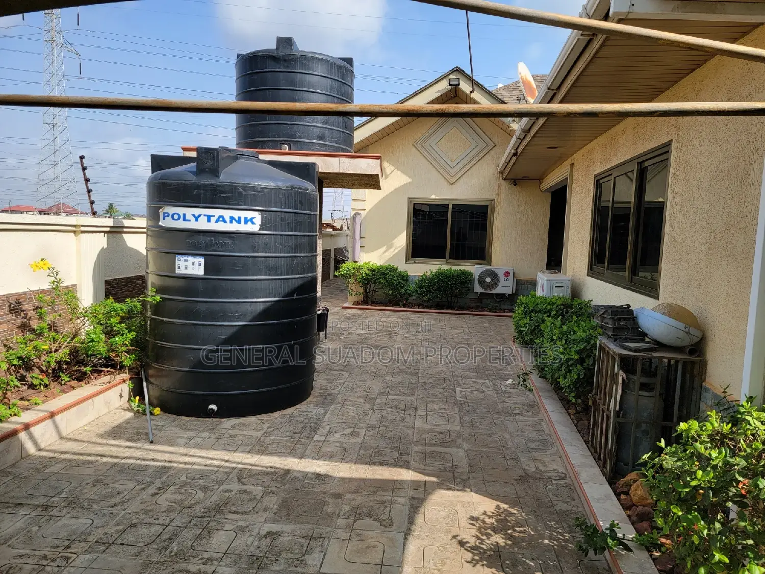 Furnished 3bdrm House in Suadom Properties, Police Station for Rent