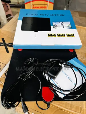 Digital /HD Indoor Antenna With Power Booster