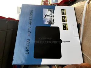 Digital Hdtv UHD Indoor Antenna With 5v Power Booster