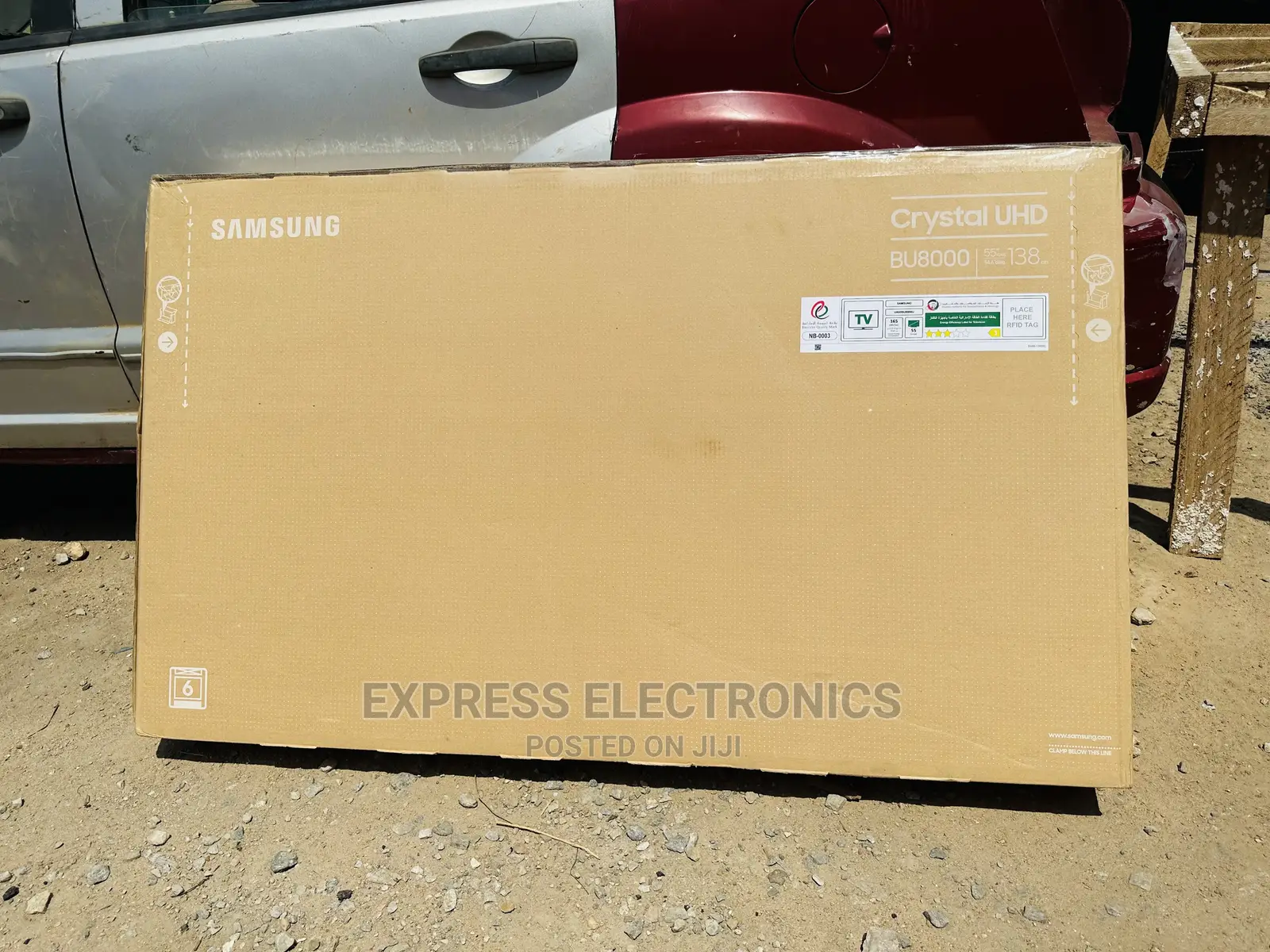 UHD Glossy Display Technology 55”Bu8000 Samsung Tv