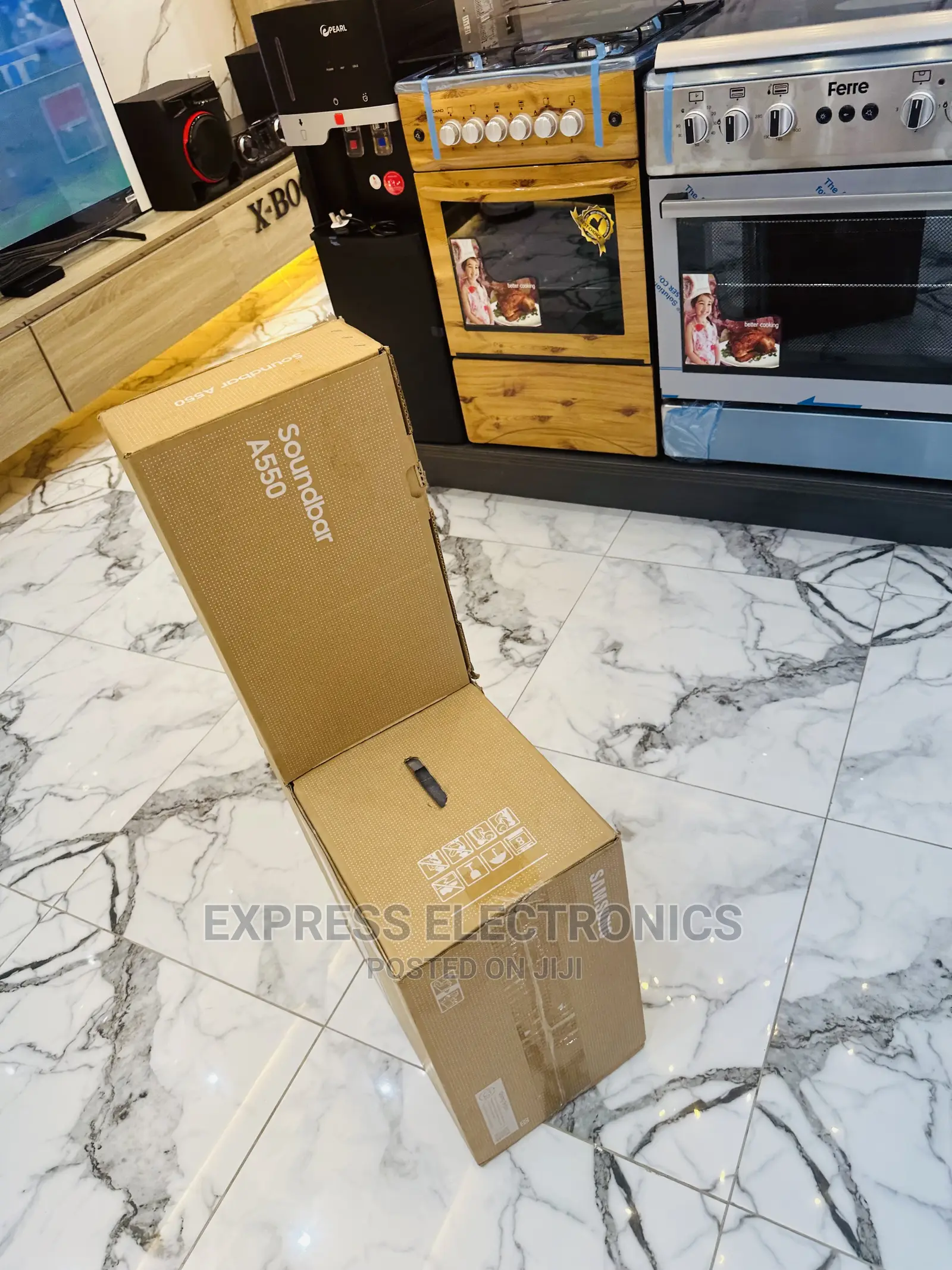 High Performance  Soundbar Samsung A550 410w Mesmeric