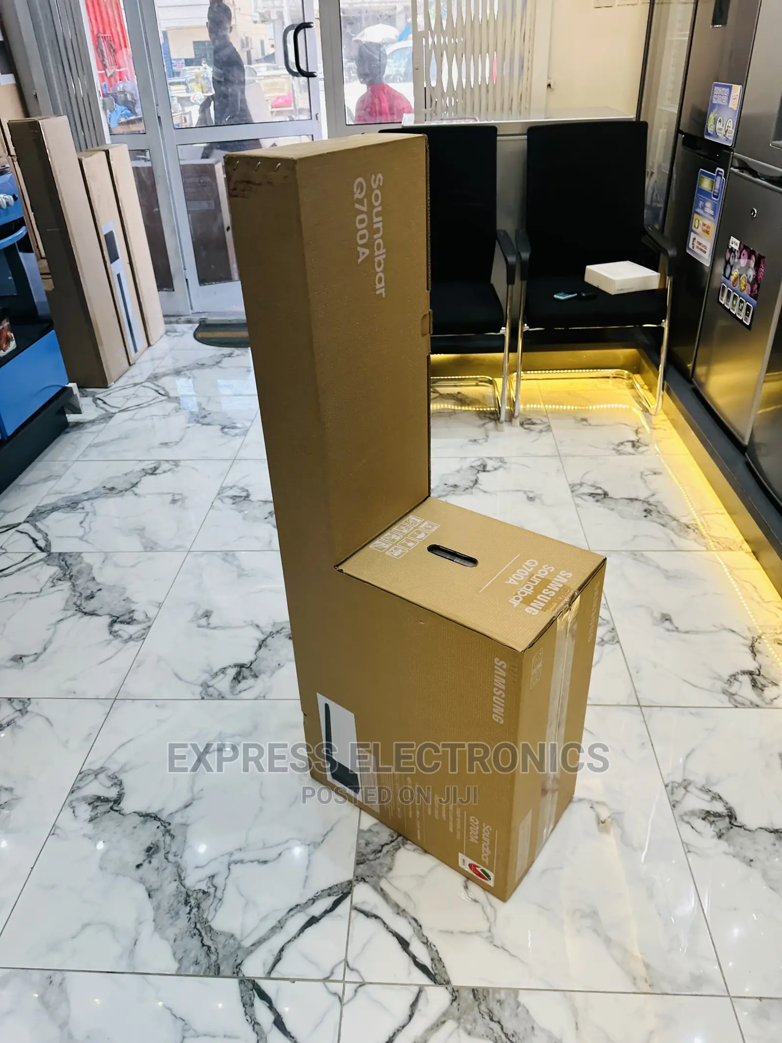 Best Deal on Q700 Soundbar System Samsung