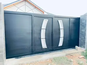 Metal Gate