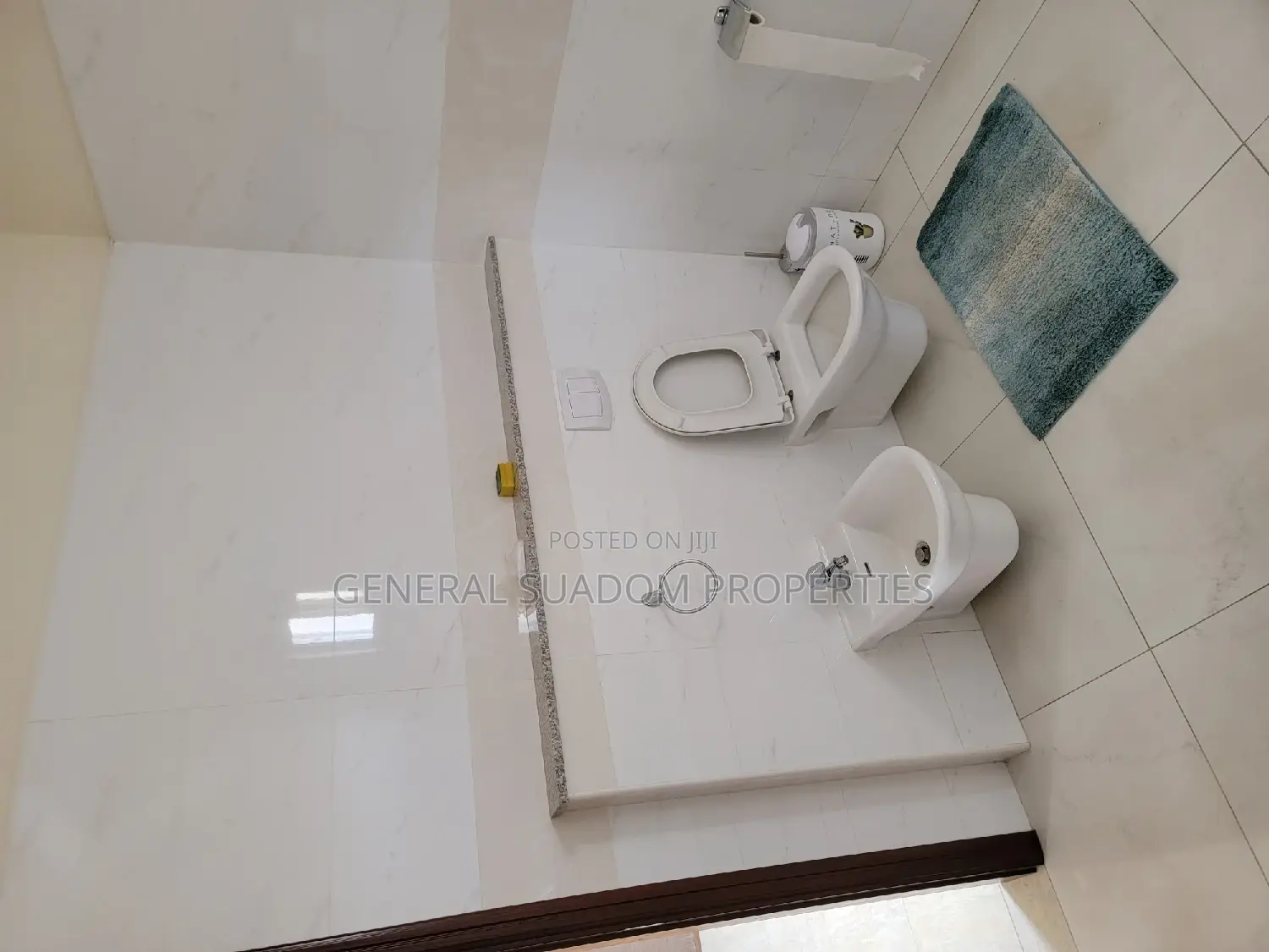 Furnished 5bdrm Duplex in Suadom Properties, Baatsona Total for Rent