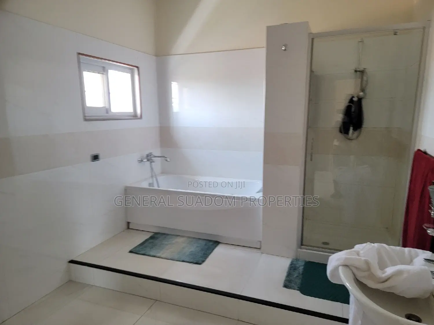 Furnished 5bdrm Duplex in Suadom Properties, Baatsona Total for Rent