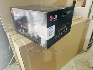 Energy Efficiency Sliver Color LG Microwave Rotary Pan 42L
