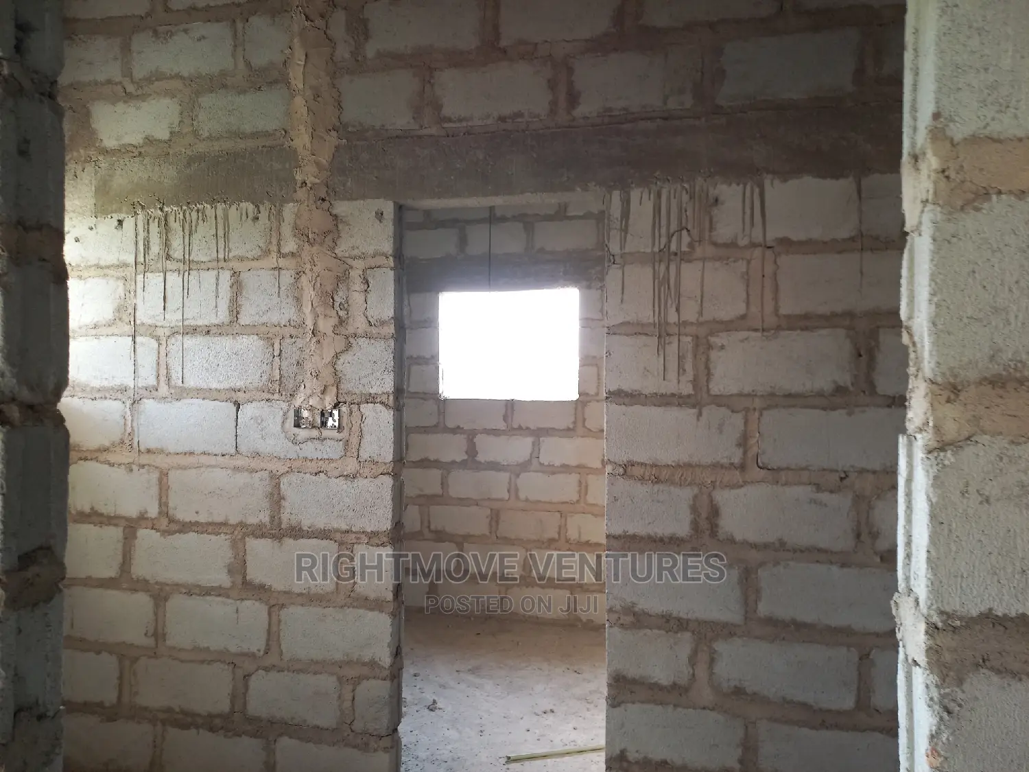 4bdrm Duplex in Takoradi for sale