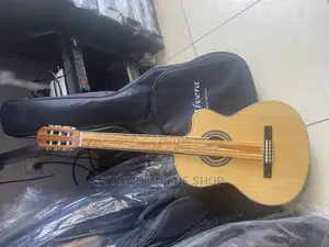 Classical/Nylon Strings Guitar(Alvera)