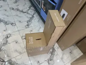 Adaptive Soundbar Lite A550 Bass Boost Samsung